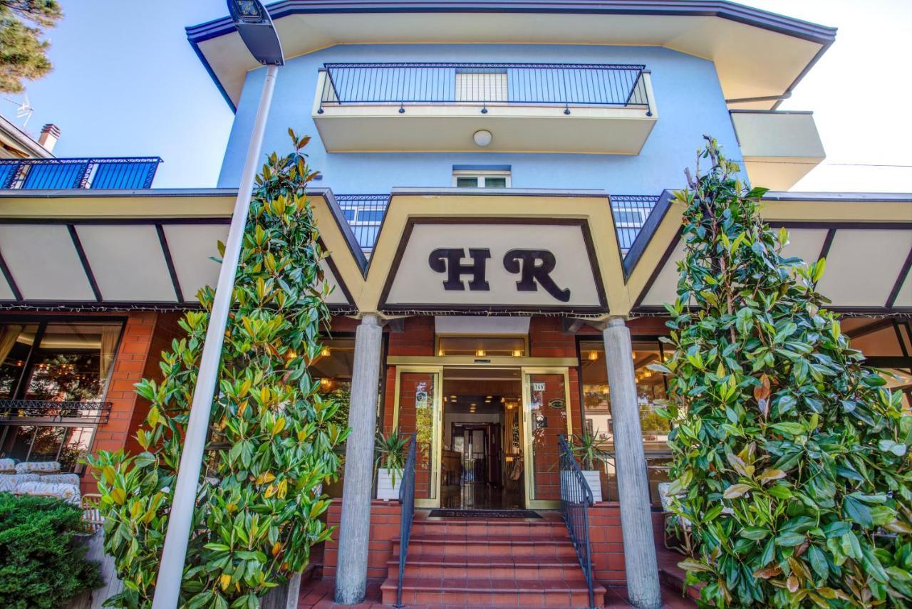 Hotel Rosalba - Valentini Family Village Беллария-Иджеа-Марина Экстерьер фото